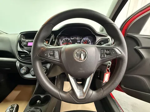 VAUXHALL VIVA 1.0 Rocks 5dr