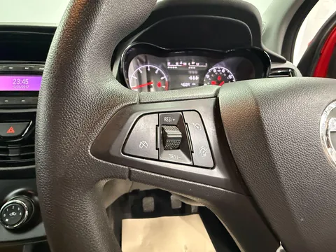 VAUXHALL VIVA 1.0 Rocks 5dr