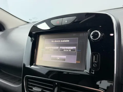 RENAULT CLIO 1.5 dCi 90 Dynamique S Nav 5dr