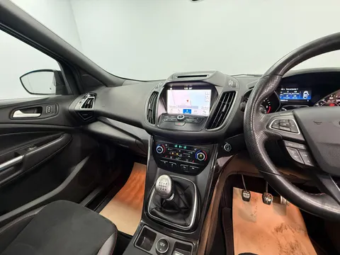 FORD KUGA 2.0 TDCi 180 ST-Line Edition 5dr