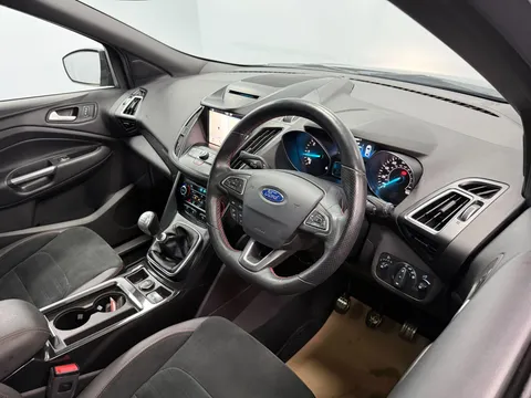 FORD KUGA 2.0 TDCi 180 ST-Line Edition 5dr
