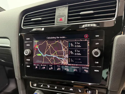 VOLKSWAGEN GOLF 2.0 TSI 245 GTI Performance 3dr