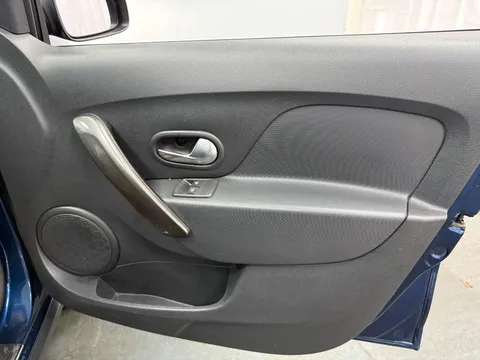 DACIA SANDERO STEPWAY 1.5 dCi Laureate 5dr