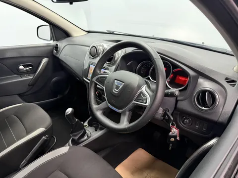 DACIA SANDERO STEPWAY 1.5 dCi Laureate 5dr