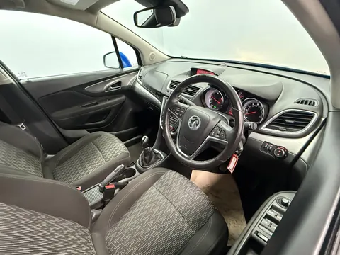 VAUXHALL MOKKA 1.6i Exclusiv 5dr