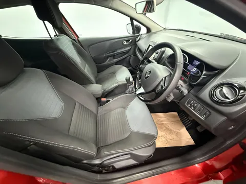 RENAULT CLIO 1.5 dCi 90 Dynamique S MediaNav Energy 5dr