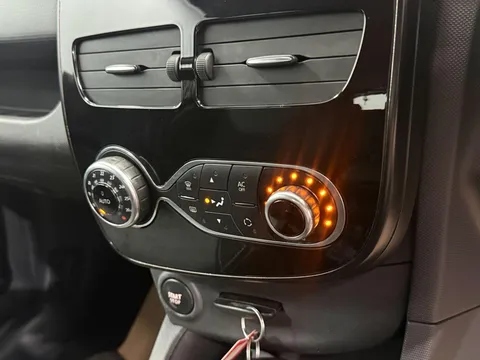 RENAULT CLIO 1.5 dCi 90 Dynamique S MediaNav Energy 5dr