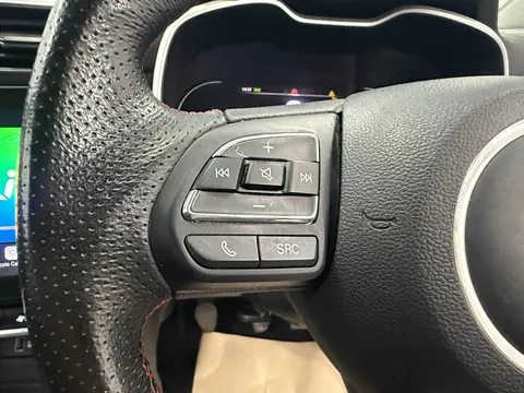 MG MOTOR UK ZS 1.5 VTi-TECH Exclusive 5dr