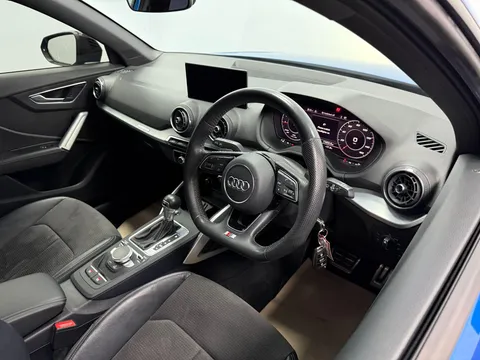 AUDI Q2 SQ2 Quattro 5dr S Tronic