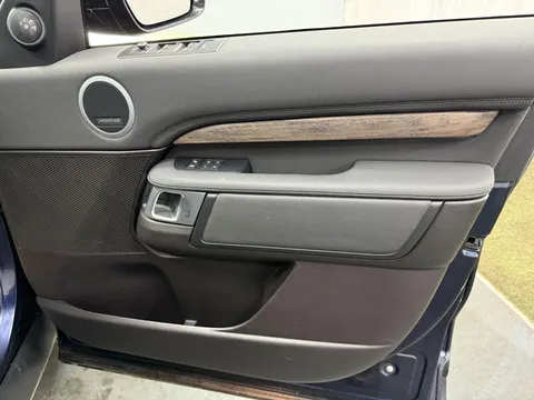 LAND ROVER DISCOVERY 2.0 SD4 HSE 5dr Auto