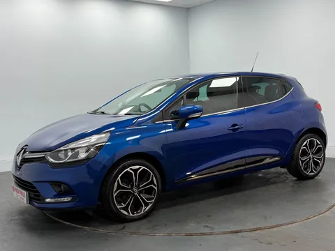 RENAULT CLIO 0.9 TCE 90 Iconic 5dr