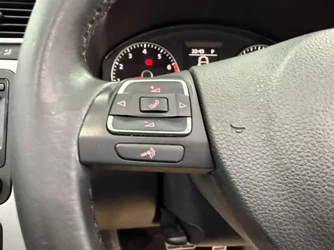 VOLKSWAGEN EOS 2.0 TSI Sport 2dr DSG