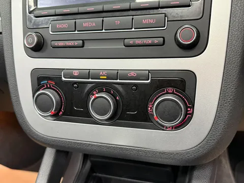VOLKSWAGEN EOS 2.0 TSI Sport 2dr DSG