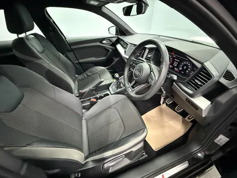 AUDI A1 35 TFSI S Line 5dr