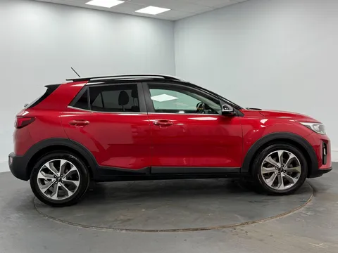 KIA STONIC 1.6 CRDi First Edition 5dr