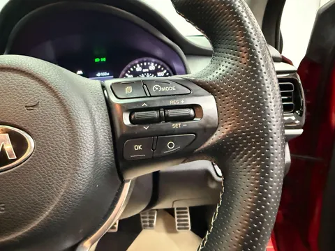 KIA STONIC 1.6 CRDi First Edition 5dr