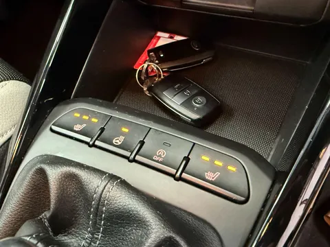 KIA STONIC 1.6 CRDi First Edition 5dr