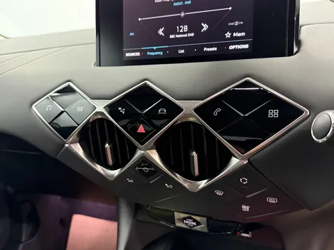 DS DS 3 100kW E-TENSE Bastille 50kWh 5dr Auto