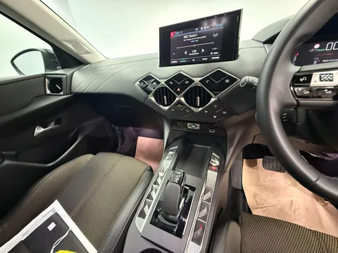 DS DS 3 100kW E-TENSE Bastille 50kWh 5dr Auto