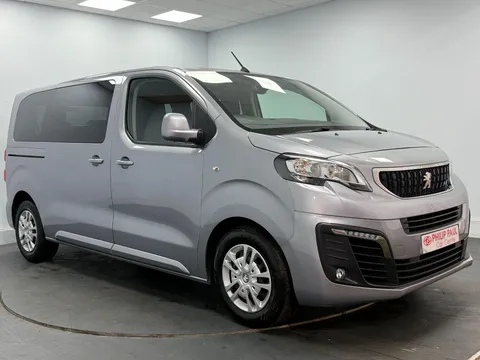 PEUGEOT TRAVELLER 2.0 BlueHDi 150 Business Standard [9 Seat] 5dr