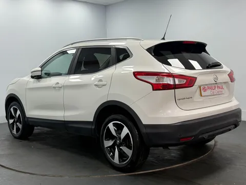 NISSAN QASHQAI 1.5 dCi N-Connecta 5dr