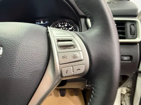 NISSAN QASHQAI 1.5 dCi N-Connecta 5dr