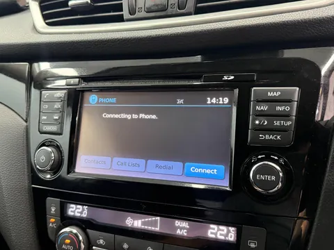 NISSAN QASHQAI 1.5 dCi N-Connecta 5dr