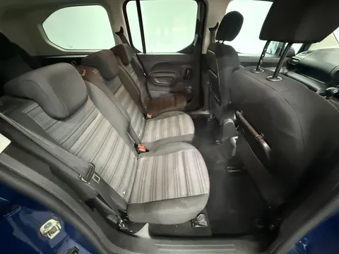 VAUXHALL COMBO LIFE 1.5 Turbo D SE XL 5dr [7 seat]