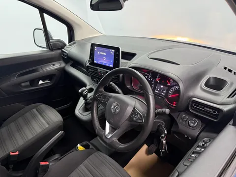 VAUXHALL COMBO LIFE 1.5 Turbo D SE XL 5dr [7 seat]