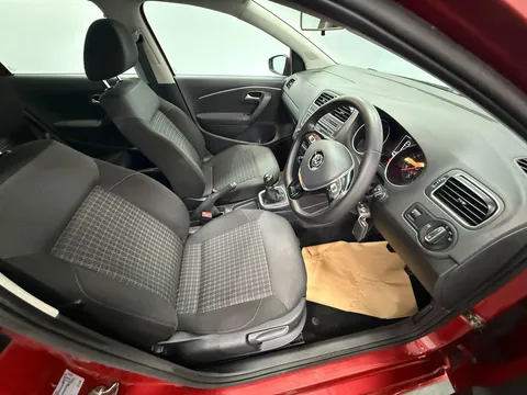 VOLKSWAGEN POLO 1.4 TDI SE 5dr