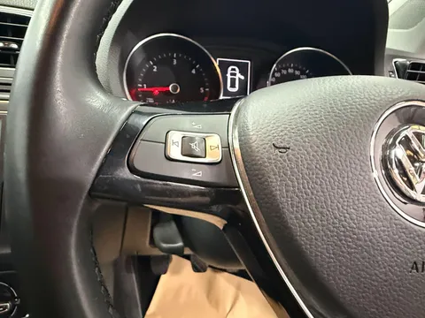 VOLKSWAGEN POLO 1.4 TDI SE 5dr