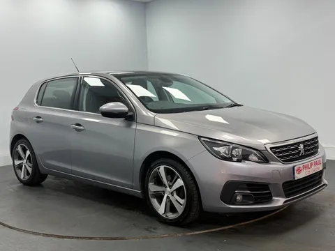 PEUGEOT 308 1.5 BlueHDi 130 Allure 5dr