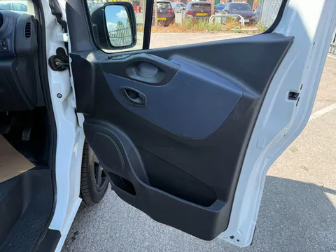 VAUXHALL VIVARO 2900 1.6CDTI 115PS H1 Van