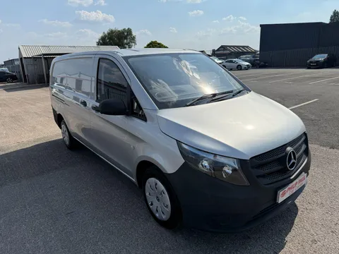 MERCEDES-BENZ VITO 111CDI Van