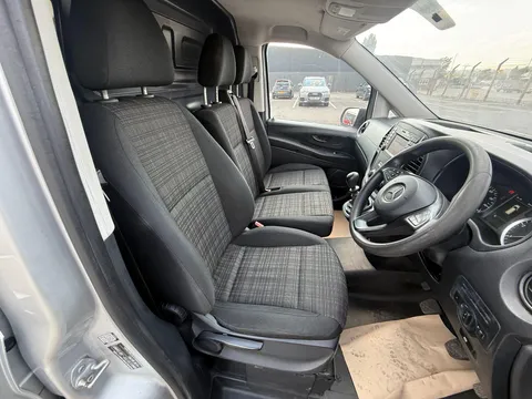 MERCEDES-BENZ VITO 111CDI Van