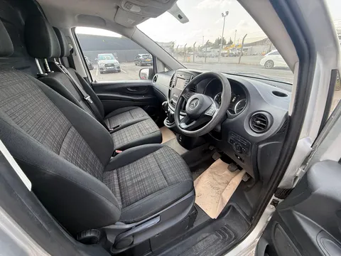 MERCEDES-BENZ VITO 111CDI Van