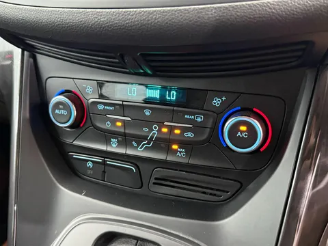 FORD C-MAX 2.0 TDCi Titanium 5dr Powershift