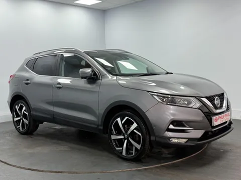 NISSAN QASHQAI 1.5 dCi Tekna 5dr