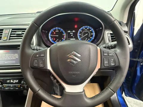 SUZUKI SX4 S-CROSS 1.6 DDiS SZ-T 5dr