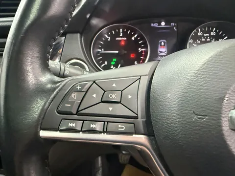 NISSAN QASHQAI 1.5 dCi Tekna 5dr