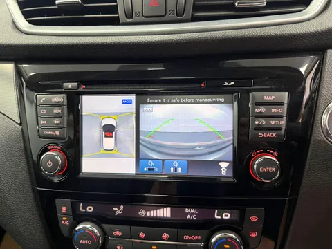 NISSAN QASHQAI 1.5 dCi Tekna 5dr