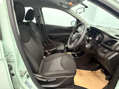 VAUXHALL VIVA 1.0 SE 5dr [A/C]