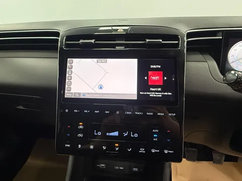 HYUNDAI TUCSON 1.6 TGDi SE Connect 5dr 2WD