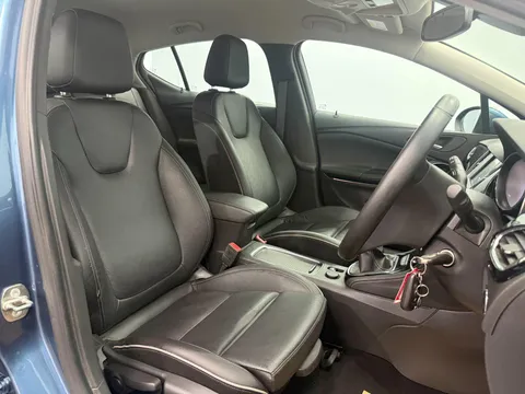 VAUXHALL ASTRA 1.4T 16V 150 Elite 5dr