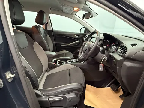 VAUXHALL GRANDLAND X 1.2 Turbo Sport Nav 5dr Auto [8 Speed]