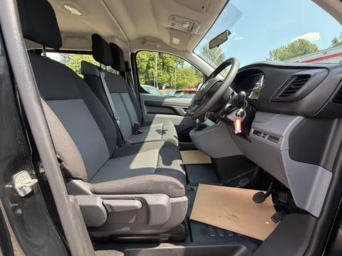VAUXHALL VIVARO LIFE 1.5 Turbo D 120PS Edition L 5dr [9 Seat]