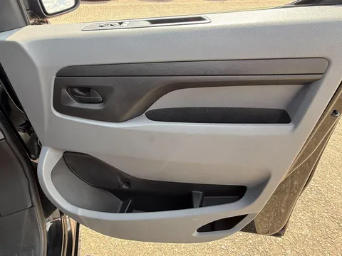 VAUXHALL VIVARO LIFE 1.5 Turbo D 120PS Edition L 5dr [9 Seat]