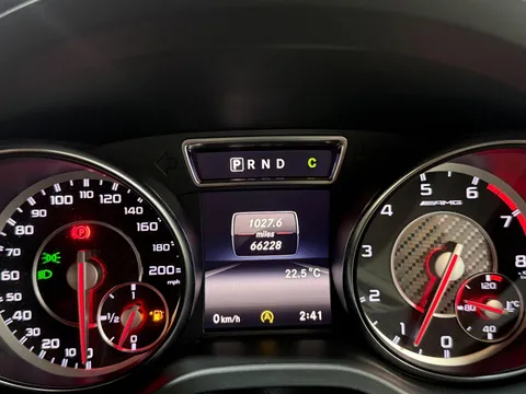 MERCEDES-BENZ CLA CLA 45 4Matic 5dr Tip Auto