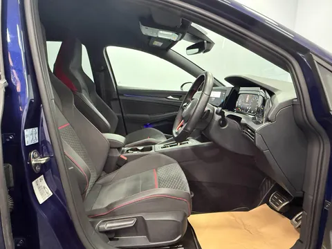 VOLKSWAGEN GOLF 2.0 TSI 300 GTI Clubsport 5dr DSG