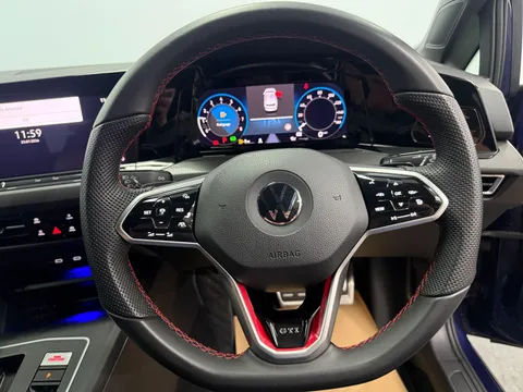 VOLKSWAGEN GOLF 2.0 TSI 300 GTI Clubsport 5dr DSG